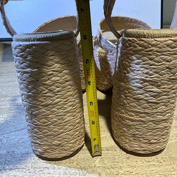NEW Larroude Carmen 145mm Raffia Platform Sandals Size 9 Natural Beige Open Toe - Picture 8 of 11